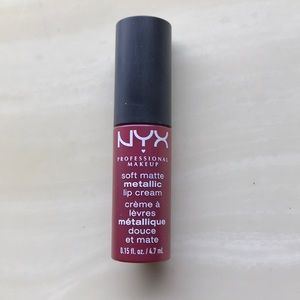 NYX NEVER USED MINIS